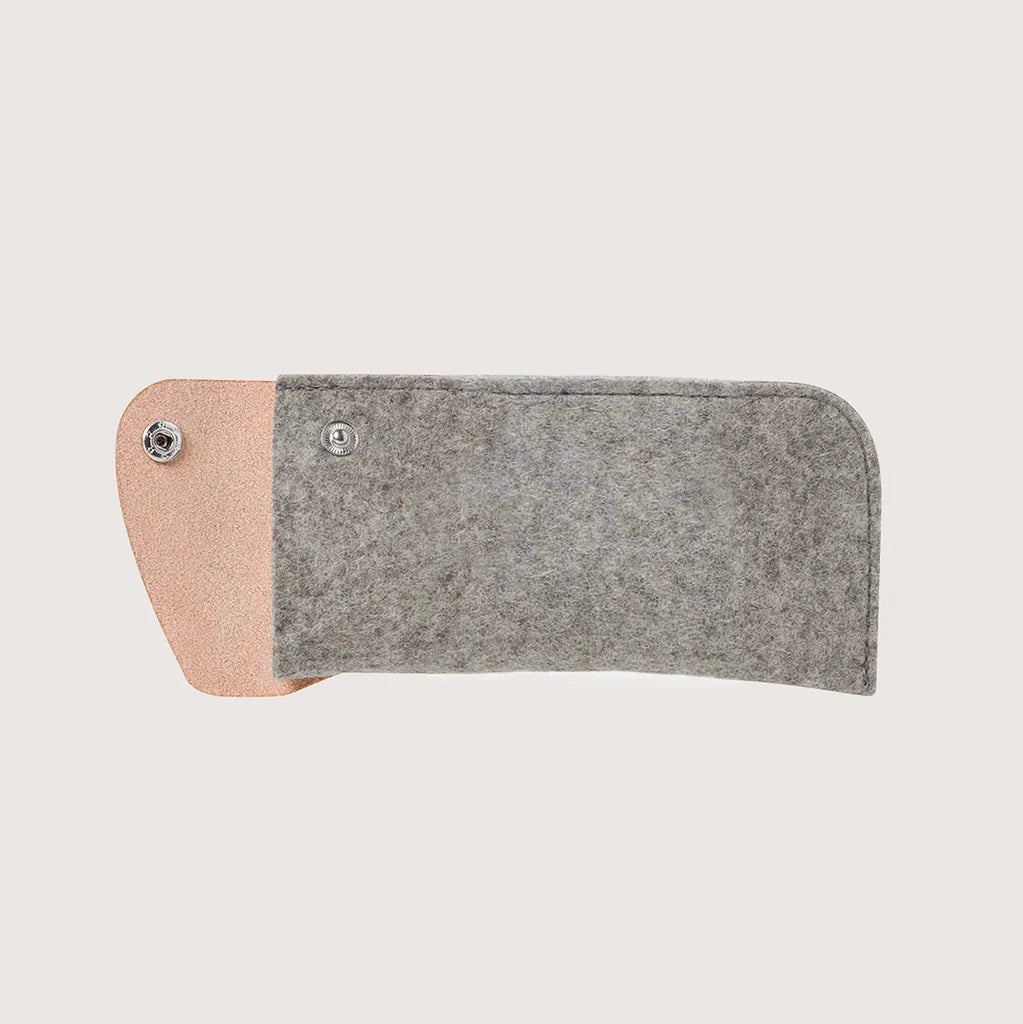 Anzen Eyeglass Sleeve (Granite, Natural Leather)